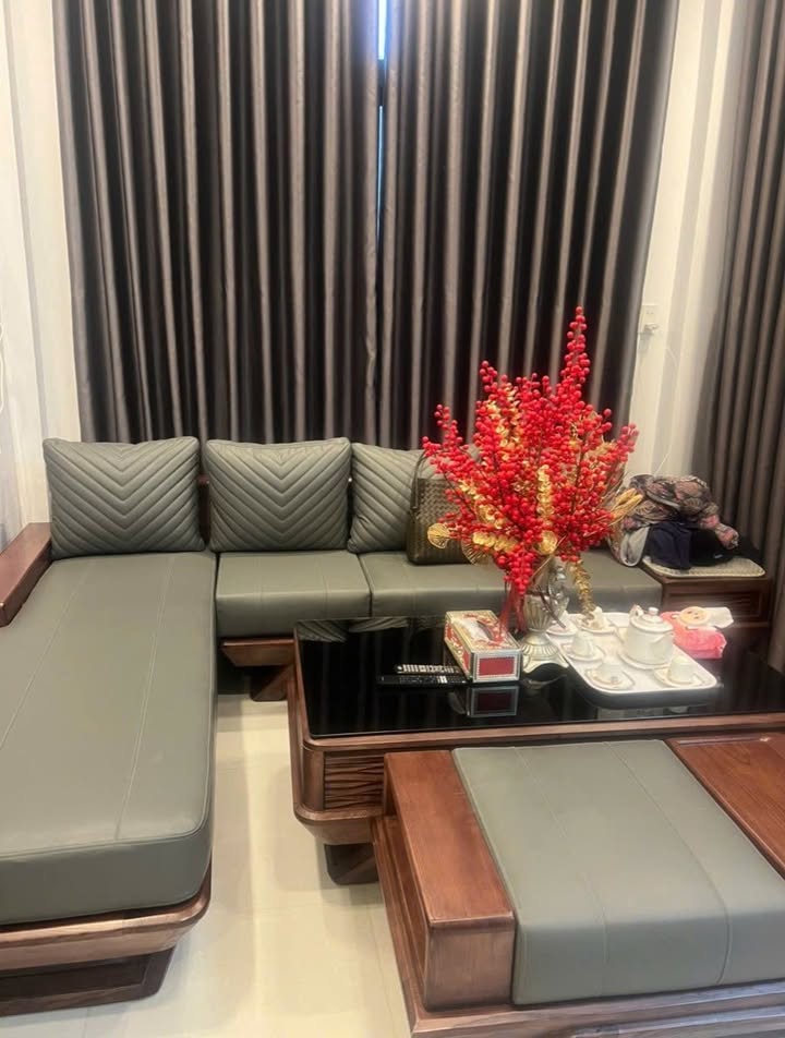 Nhà 2 Tầng Nguyễn Hữu Cảnh Huế 60m² giá 2.29 tỷ - Full nội thất hiện đại!