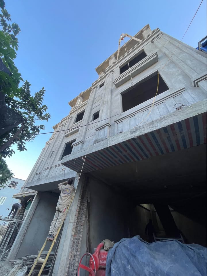 Nhà đẹp Đằng Hải 45m² giá chỉ 3.5 tỷ - Sát trường, ô tô đỗ cửa!