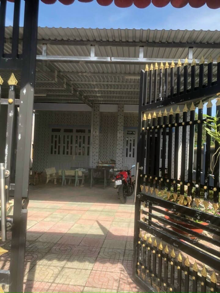 Bán đất tặng nhà mặt tiền Nguyễn Văn Khạ 682m² giá 9 tỷ - Đầu tư sinh lời ngay!