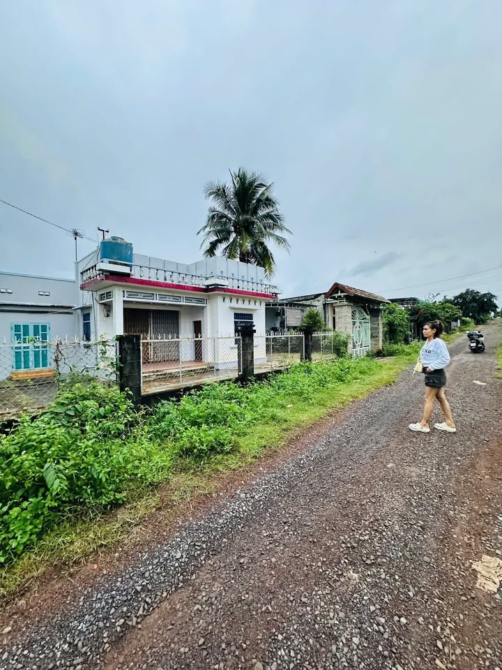 Đất thổ cư 1040m² tại thôn 9, xã Ea Bar - Nhà đẹp, sẵn sàng dọn vào ở!