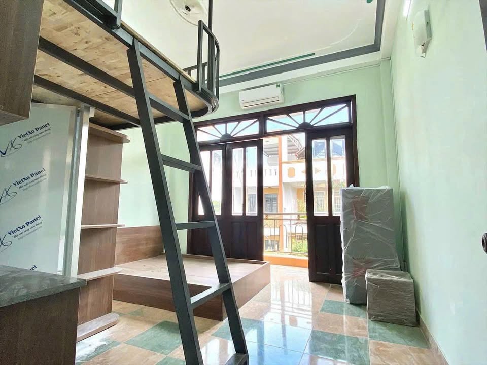 Căn hộ cho thuê đường Cao Lỗ, quận 8 - Gác lửng, đầy đủ nội thất, giá thỏa thuận!