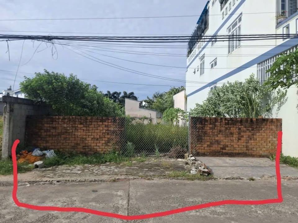 Đất nền Phú Quốc 500m² giá 10 tỷ - Sổ hồng chính chủ, gần chợ, trường học!