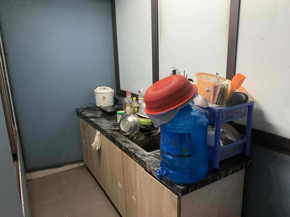 Phòng trọ tiện nghi 77 Quan Hoa, Cầu Giấy giá 1.6 triệu - Không chung chủ, nấu ăn riêng