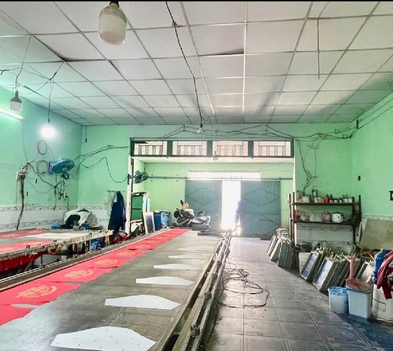 Nhà cấp 4 hẻm xe tải Tân Thới Hiệp 218m² giá 8 tỷ - Doanh thu ổn định 10 triệu/tháng!