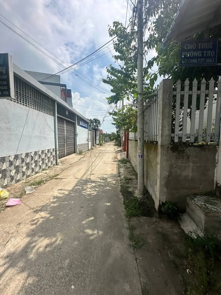 Nhà trọ hẻm ô tô Phường 4, TP Tân An 192m² chỉ 2.8 tỷ - Đầu tư sinh lời ngay!