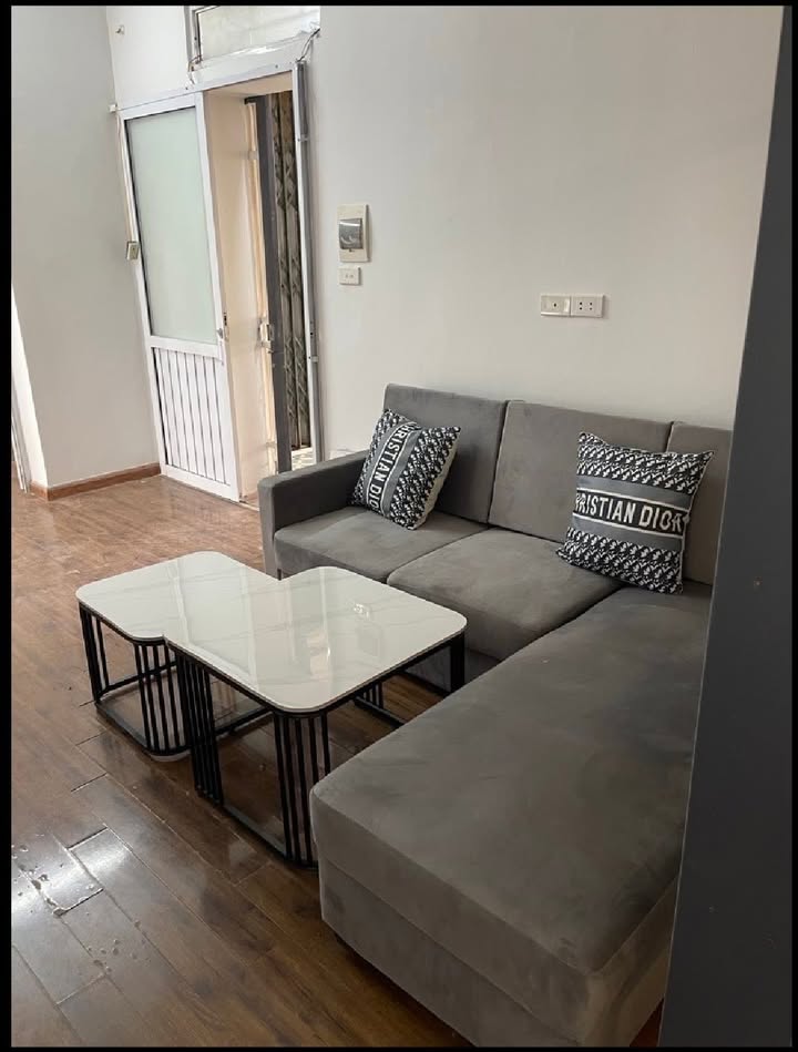 Căn hộ B5 Vĩnh Hồ 70m² giá 3,85 tỷ - Nhà mới cực thoáng, cách phố chỉ 20m!