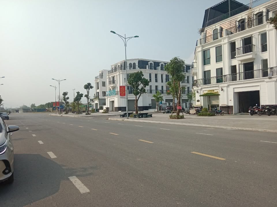 Đất khu đô thị Sudico Hòa Bình 108m² giá 6.6 tỷ - Sổ đỏ chính chủ, vị trí trung tâm!