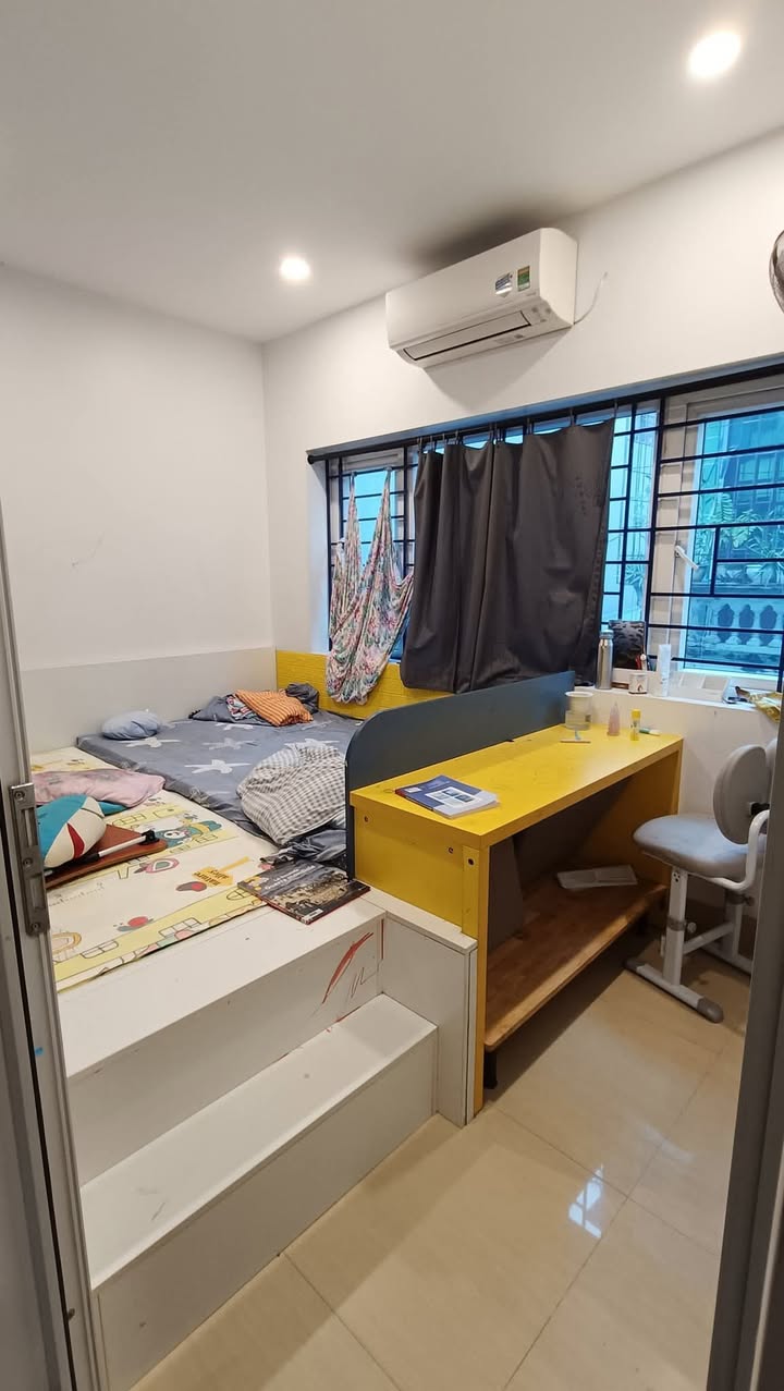 Nhà phố Ngọc Thụy Long Biên 33m² giá 7.x tỷ - Gần hồ và công viên