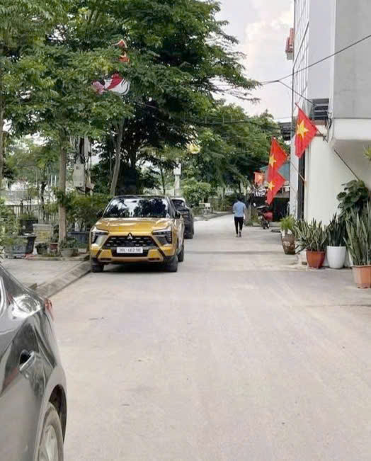 Lô đất Phương Canh 52m² giá 9.4 tỷ - Mặt tiền 4.5m, ô tô vào tận nơi!