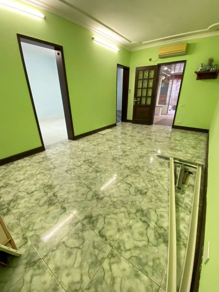 Căn hộ cho thuê tầng 1 phố Mai Động, Hoàng Mai 75m² - Không gian rộng rãi, tiện nghi đầy đủ!