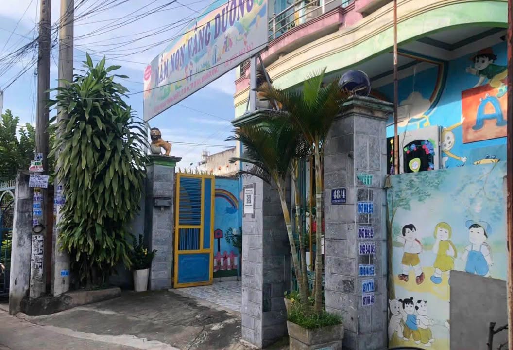 Nhà phố Dĩ An 207m² giá 8 tỷ - Đầu tư sinh lời với hợp đồng thuê 10 triệu/tháng!