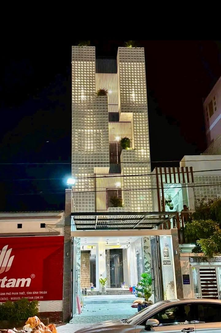 Nhà lầu mặt tiền Đặng Thai Mai, Phan Thiết 152m² giá 9.5 tỷ - Cơ hội đầu tư tuyệt vời!