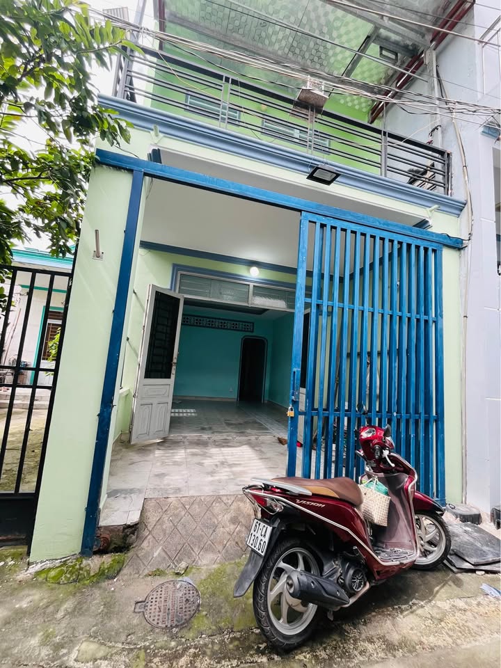 Nhà bán gấp Phường Đông Hòa, Dĩ An 54m² giá 1.75 tỷ - Thiết kế hiện đại, tiện nghi!