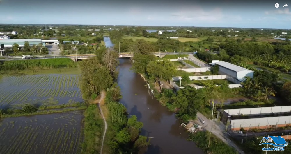 Bán đất mặt tiền kênh Hè Thu 2, Rạch Giá 368m² giá 1,4 tỷ - Thích hợp làm nhà vườn!