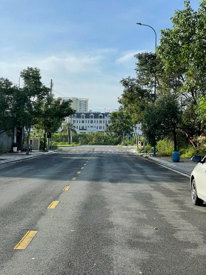 Nhà phố Global City An Phú 100m² giá 23 tỷ - Vị trí đẳng cấp, tiện ích đầy đủ!