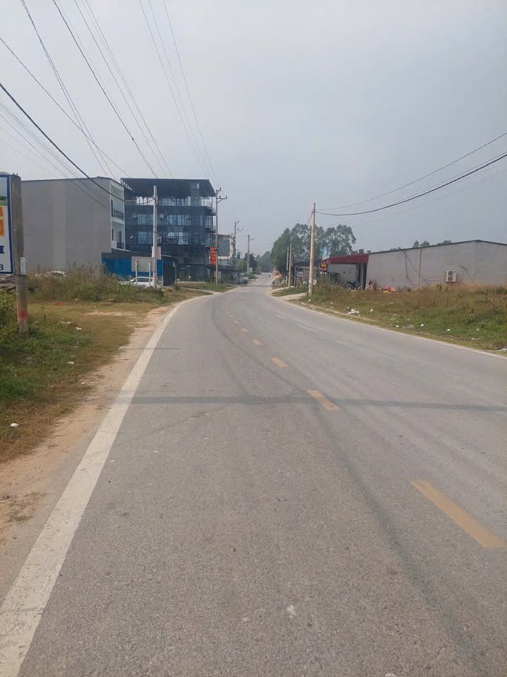 Lô đất đấu giá Lũng Thượng, Phú Thọ 200m² - Sổ đỏ chính chủ, giá thương lượng