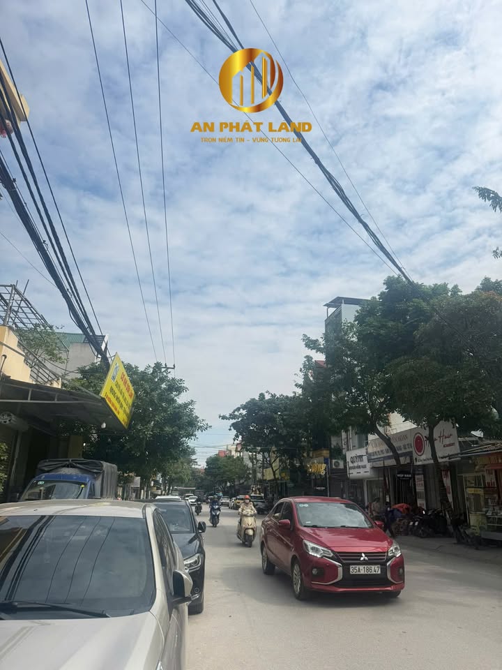 Nhà mặt đường Xuân Thành 68.2m² giá thỏa thuận - Kinh doanh sẵn dòng tiền!