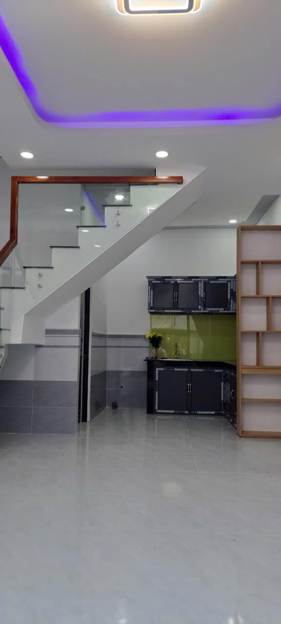 Nhà riêng 32m² Tân Thới Hiệp, Quận 12 - Giá chỉ 1.6 tỷ, vào ở ngay!