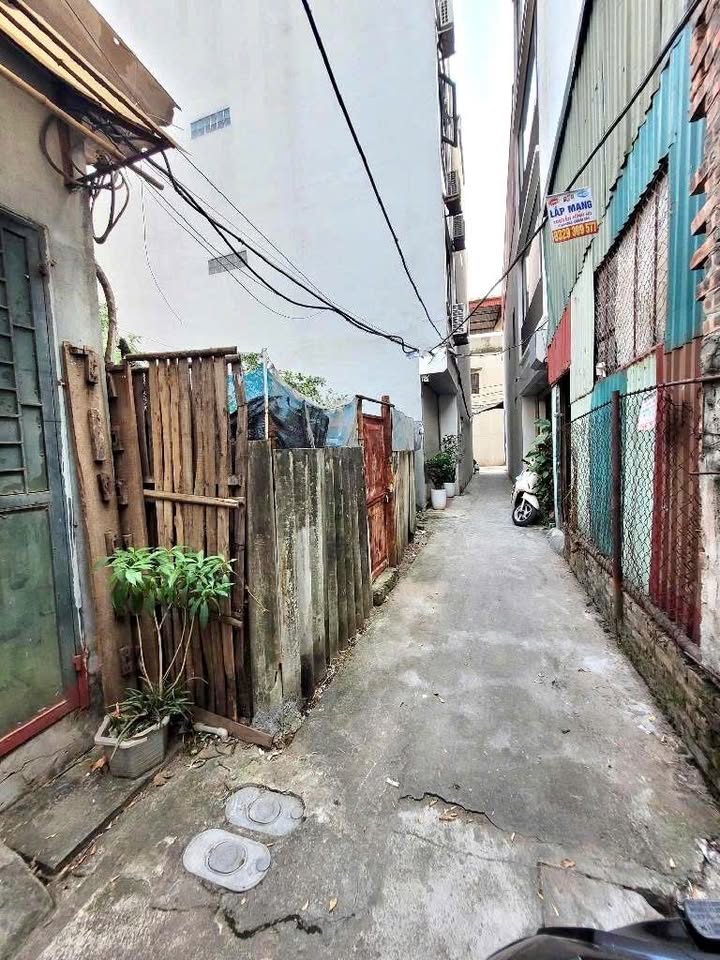 Đất lô góc phường Bồ Đề 56m² giá chỉ 5 tỷ - Cơ hội đầu tư hấp dẫn!