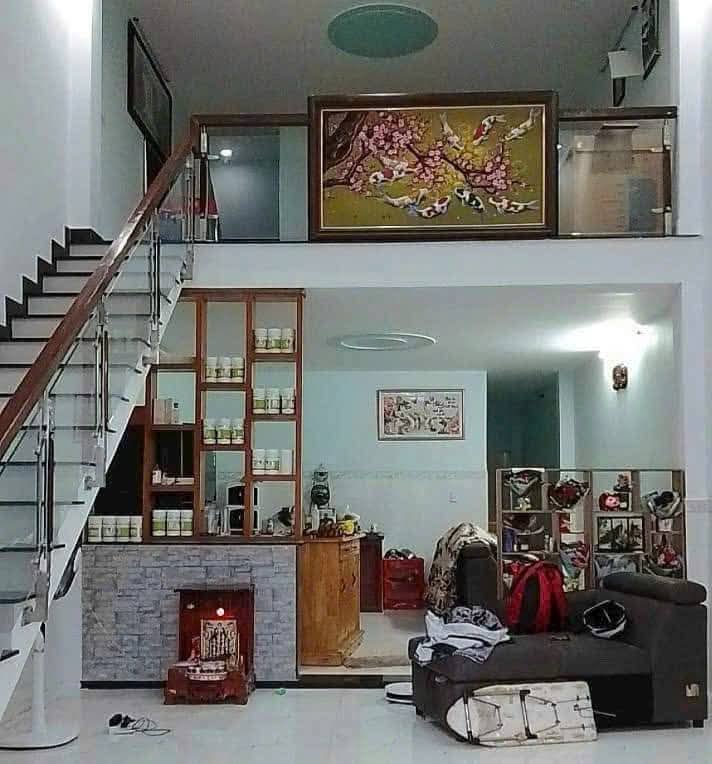 Nhà trệt lững Lái Thiêu, Thuận An 92m² giá 2.3 tỷ - Sẵn sàng vào ở ngay!