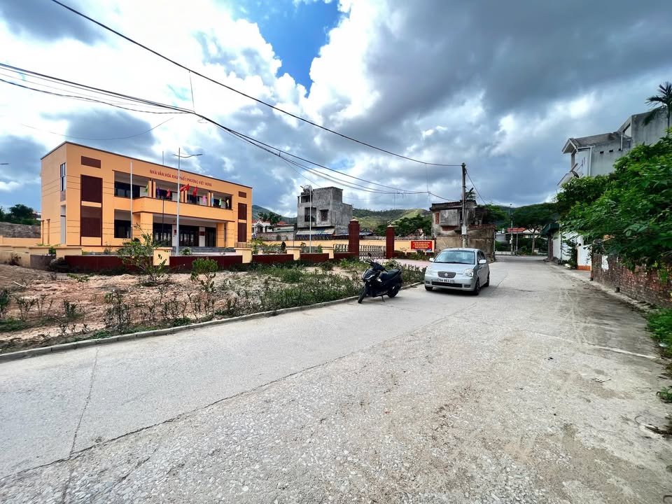 Đất nền chính chủ tại ngõ 39, phường Việt Hưng, Hạ Long - Diện tích 100m² giá chỉ 1.5 tỷ!