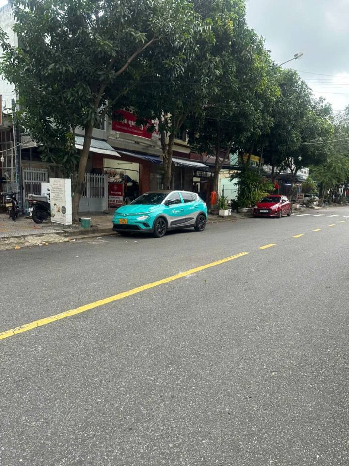 Bán cặp đất mặt tiền Khúc Hạo 196m² giá 22.5 tỷ - Cơ hội đầu tư tuyệt vời!