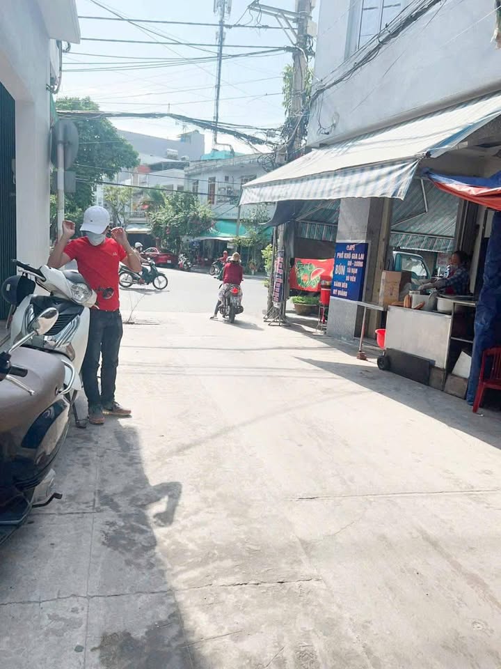 Nhà 2 tầng Hòa Thọ Đông 60m² giá 4.1 tỷ - Full nội thất hiện đại!