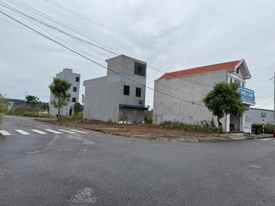 Đất nền Khu tái định cư Hoa Động 61m² giá chỉ 4 tỷ - Vị trí vàng cho đầu tư!