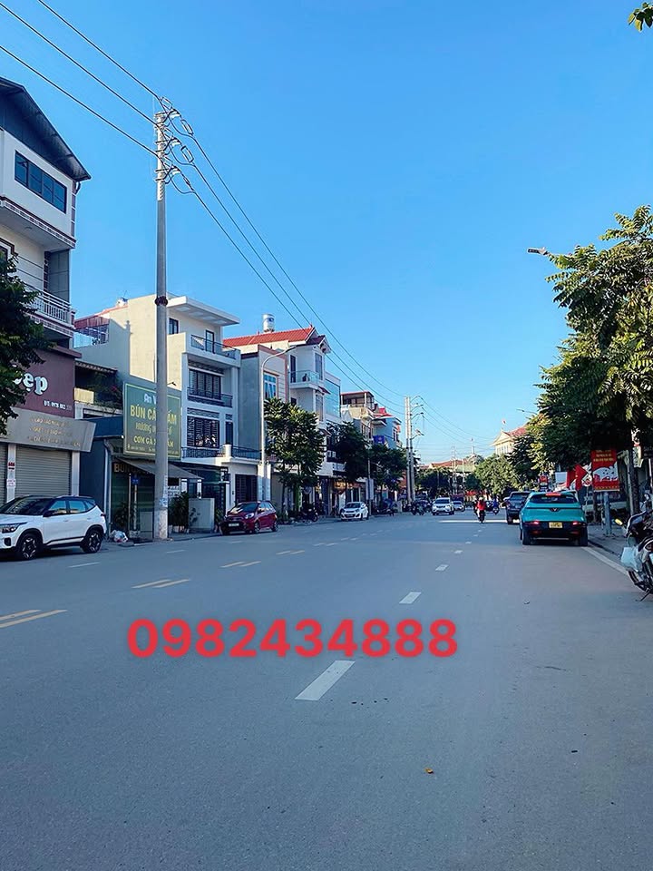 Bán FrontHouse mặt đường Bà Triệu, Lạng Sơn 150m² - Vị trí kinh doanh đỉnh cao!