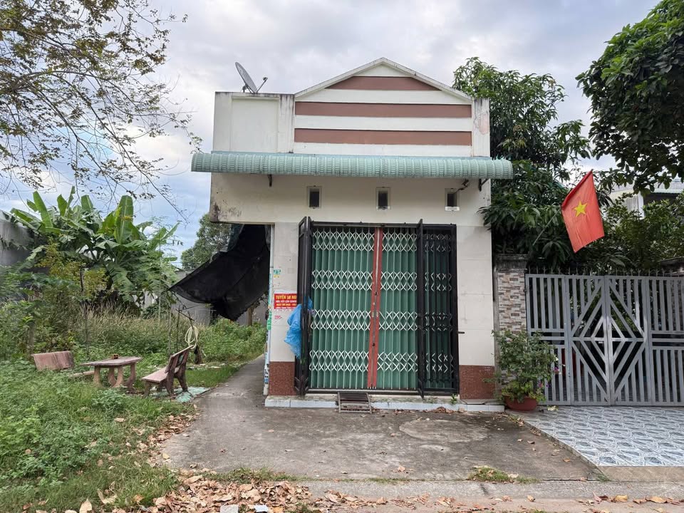 Nhà trọ tại Thới Hòa, Bến Cát 150m² giá 2.3 tỷ - Đầu tư sinh lời ngay!