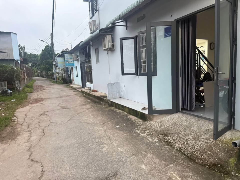 Nhà 1 Trệt 1 Lửng Khu Phố 8 Phú Hòa 44m² giá 1.58 tỷ - Sổ hồng chính chủ!