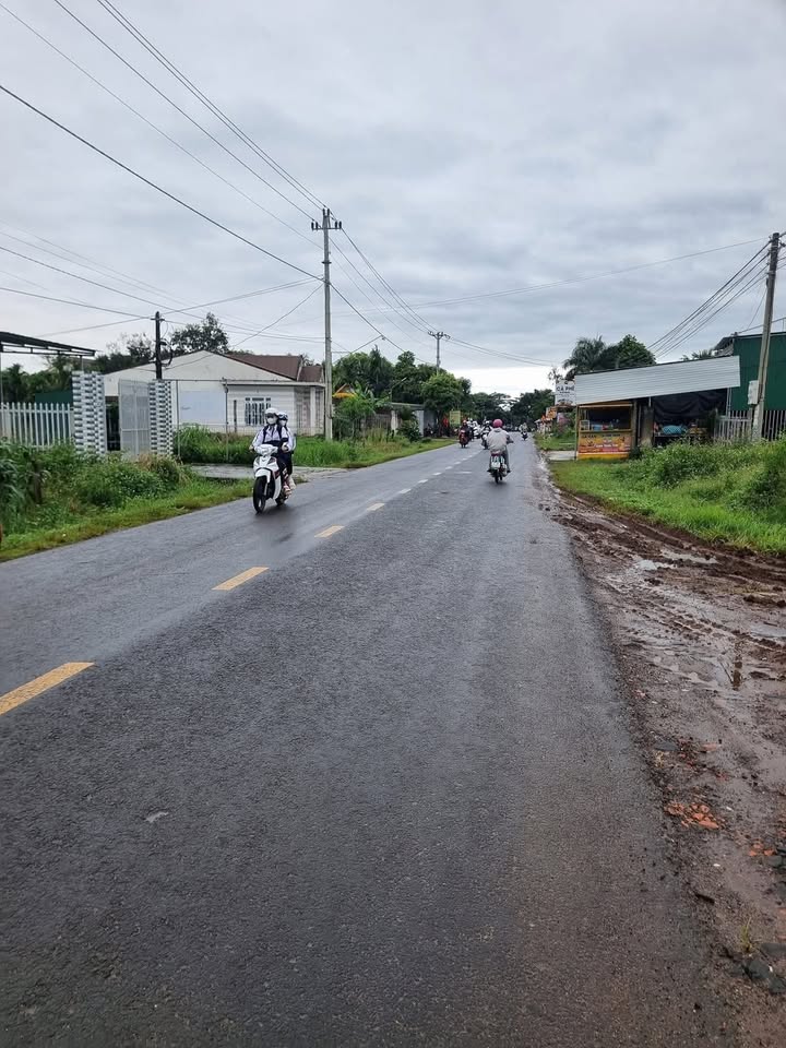 Đất nền đẹp tại xã Cuôr Knia, Buôn Đôn, 600m² - Giá chỉ 3.6 tỷ!