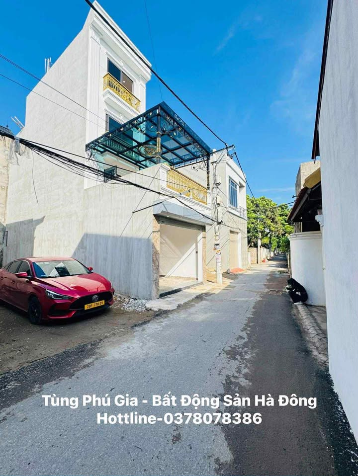 Nhà 4 tầng mặt đường Dương Nội 67m² giá thỏa thuận - Kinh doanh sầm uất!