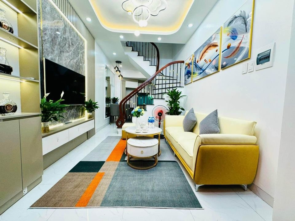 Nhà riêng Dương Nội, Hà Đông 30m² giá 5 tỷ - Vị trí trung tâm, sẵn sàng vào ở ngay!