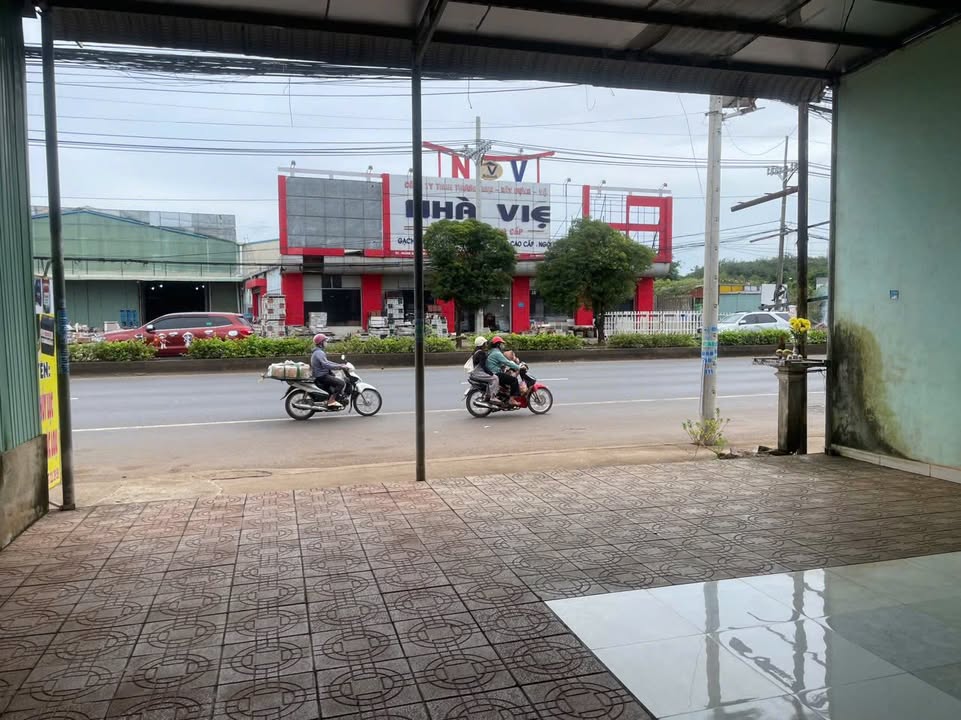 Đất cho thuê 8000m² tại Đồng Xoài - Thích hợp làm kho bãi, nhà xe