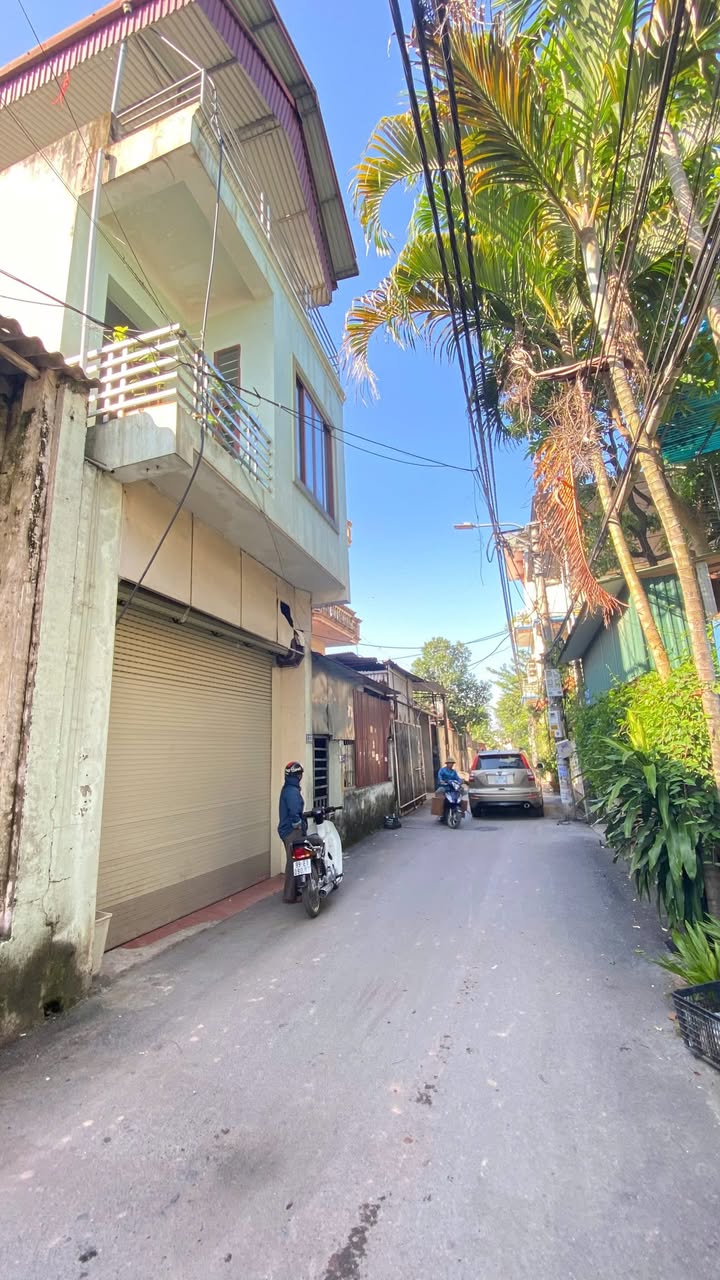 Nhà 2 tầng Trần Bình Trọng, Quế Võ, 111m² giá 5 tỷ - Chính chủ bán gấp!