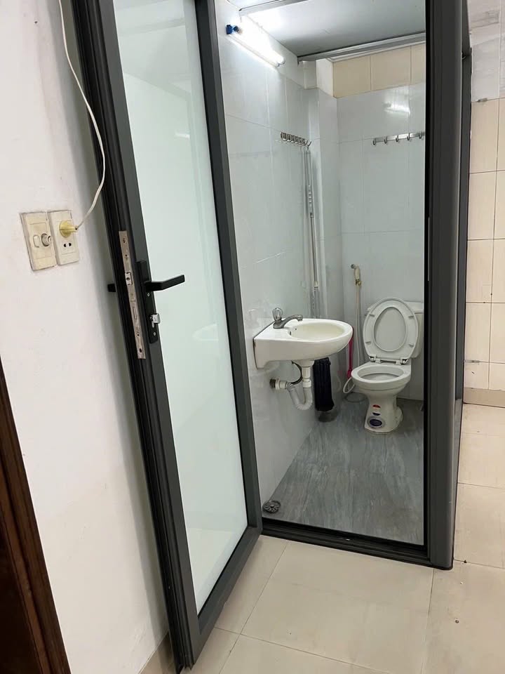 Mặt bằng cho thuê tại Hùng Vương, TP Huế 24m² - Thích hợp mở trà sữa, cafe