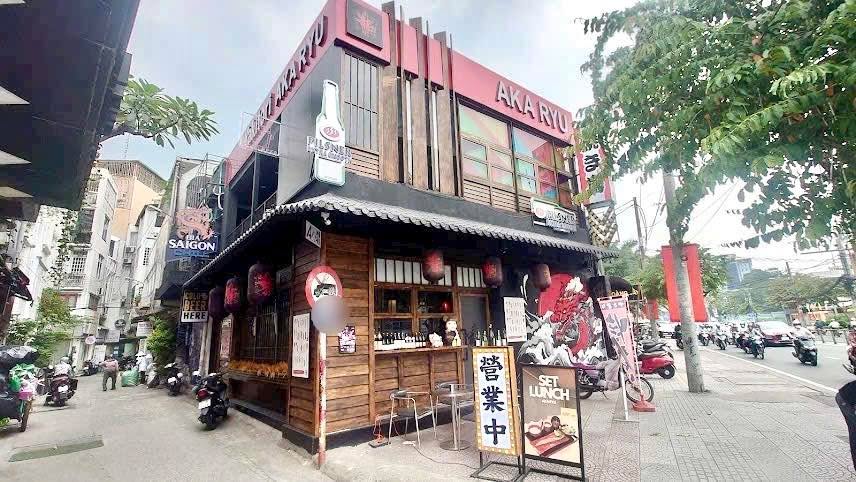 Mặt bằng cho thuê quận 1, diện tích 153m² - Vị trí sầm uất, thuận lợi kinh doanh!