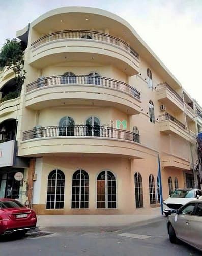 Shop góc 2MT Trần Nhật Duật, Quận 1, 400m² chỉ 70 triệu - Kinh doanh lý tưởng!