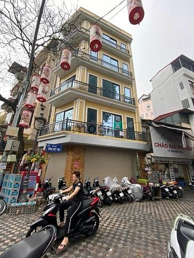 Cho thuê nhà mặt phố Doãn Kế Thiện 100m² giá 55 triệu - Vị trí đắc địa, kinh doanh tốt!