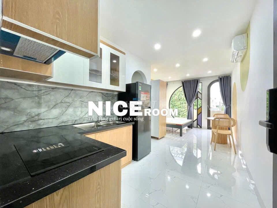 Căn hộ Studio Balcony Phan Văn Trị 40m² giá 7.3 triệu - Thiết kế hiện đại, đầy đủ tiện nghi!