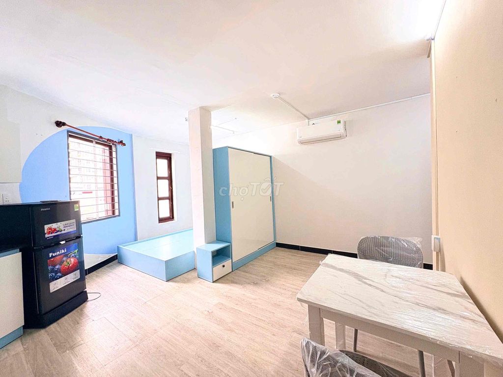 Cho thuê Studio 40m² Đường Phổ Quang giá 6 triệu - Full nội thất, thang máy