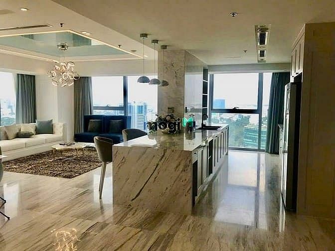 Căn hộ cao cấp Vinhomes Đồng Khởi 166m² giá 110 triệu - View sông và phố đi bộ tuyệt đẹp!