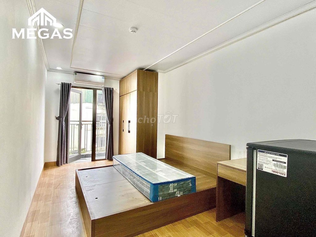 Căn hộ Studio Mễ Trì 30m² giá 5.5 triệu - Full nội thất thoáng mát!