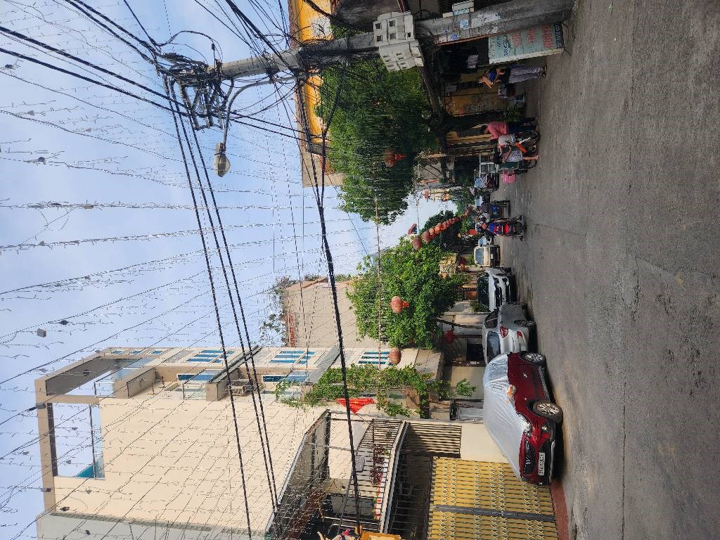 Nhà riêng Dương Nội 55m² giá chỉ 9.6 tỷ - Ô tô vào tận nhà!