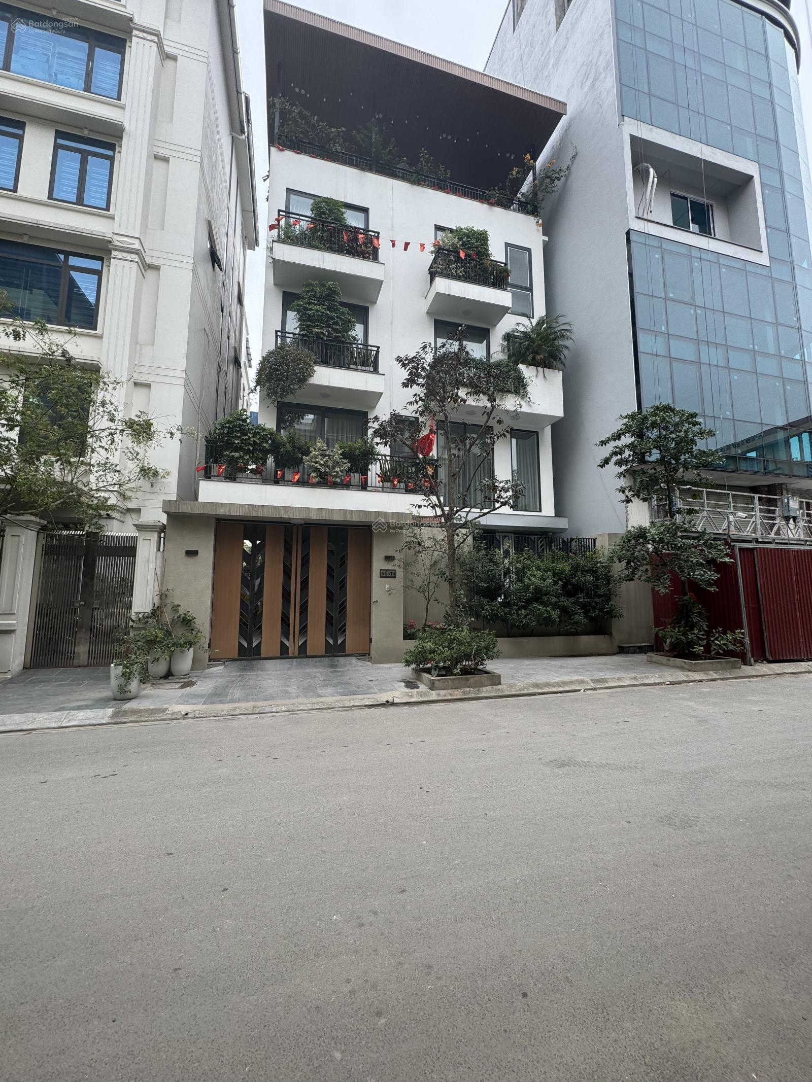 Nhà phố Đỗ Quang - Hoàng Ngân 100m², 5 tầng - Chính chủ cho thuê gấp 35 triệu