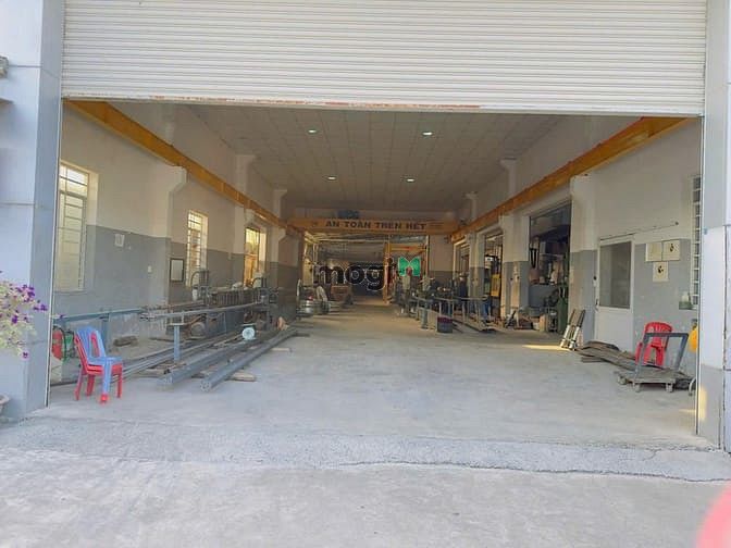 Đất có nhà xưởng 2 mặt tiền Nhị Bình 15, Hóc Môn, 2300m² giá 58 tỷ - Pháp lý rõ ràng!