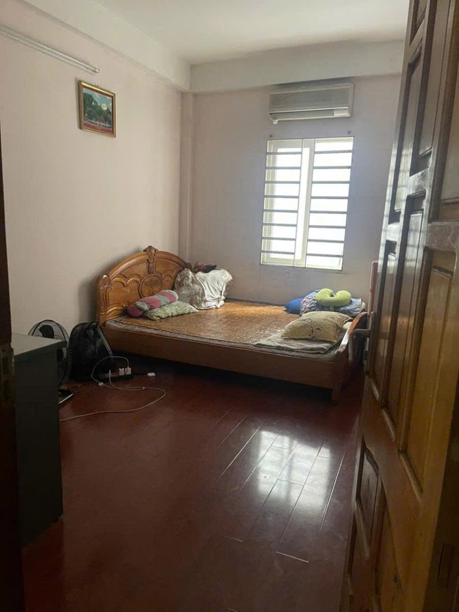 Bán nhà phố Thái Thịnh 47m² giá 14 tỷ - Lô góc, ô tô tránh, kinh doanh