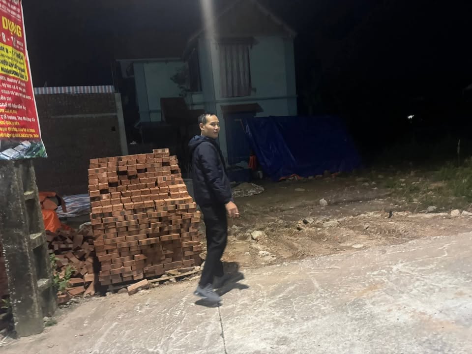 Đất mặt đê Kim Bình, Phủ Lý 62m² giá 1.05 tỷ - Đường ô tô tránh nhau