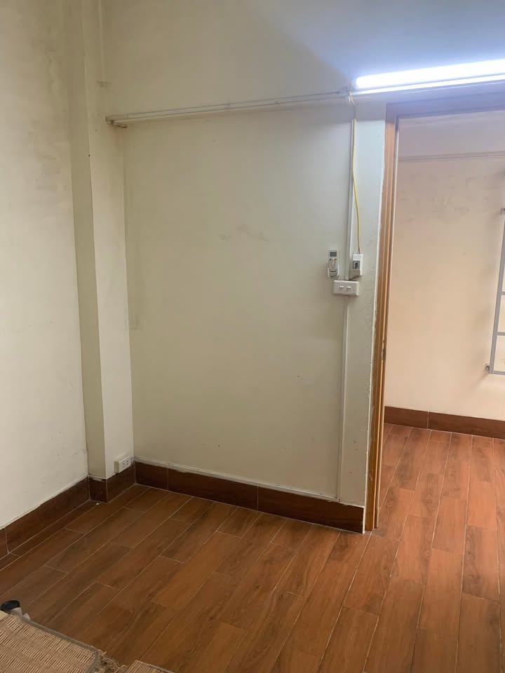 Phòng trọ Liễu Giai, Ba Đình 20m² giá 2.3 triệu - Giờ giấc tự do, gần hồ Tây!